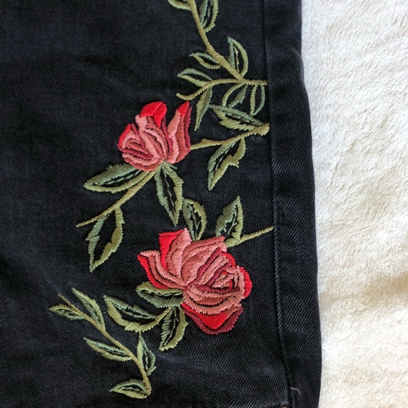 Topshop Embroidered Black Jeans - Picture 6 of 8